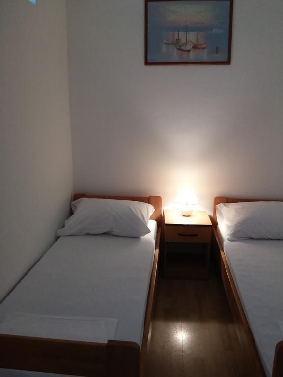 Apartments Keti Pag Town Luaran gambar