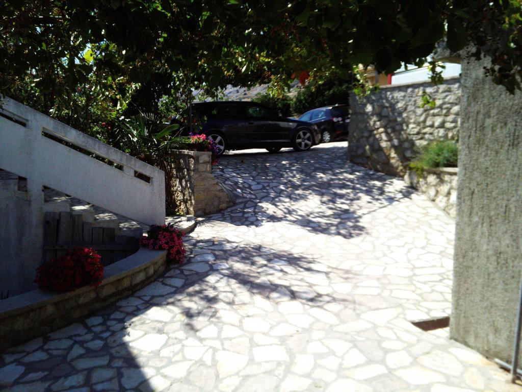 Apartments Keti Pag Town Luaran gambar